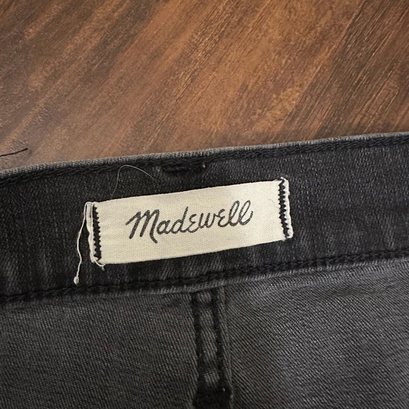 MADEWELL Cali Demi-Boot Jeans in Bellspring Wash Button-Front Edition - Picture 9 of 15